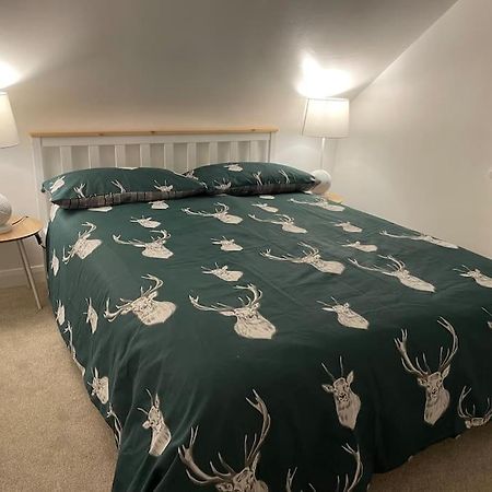 Stylish & Spacious 2 Storey, 3 Bed Apartment Gravesend Exteriör bild